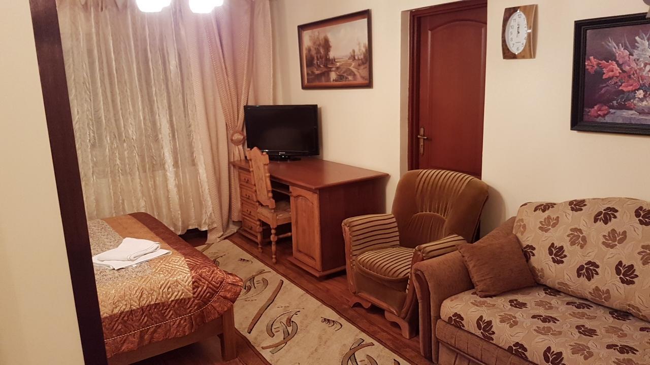 Hotel Gutland Wysokie Mazowieckie エクステリア 写真