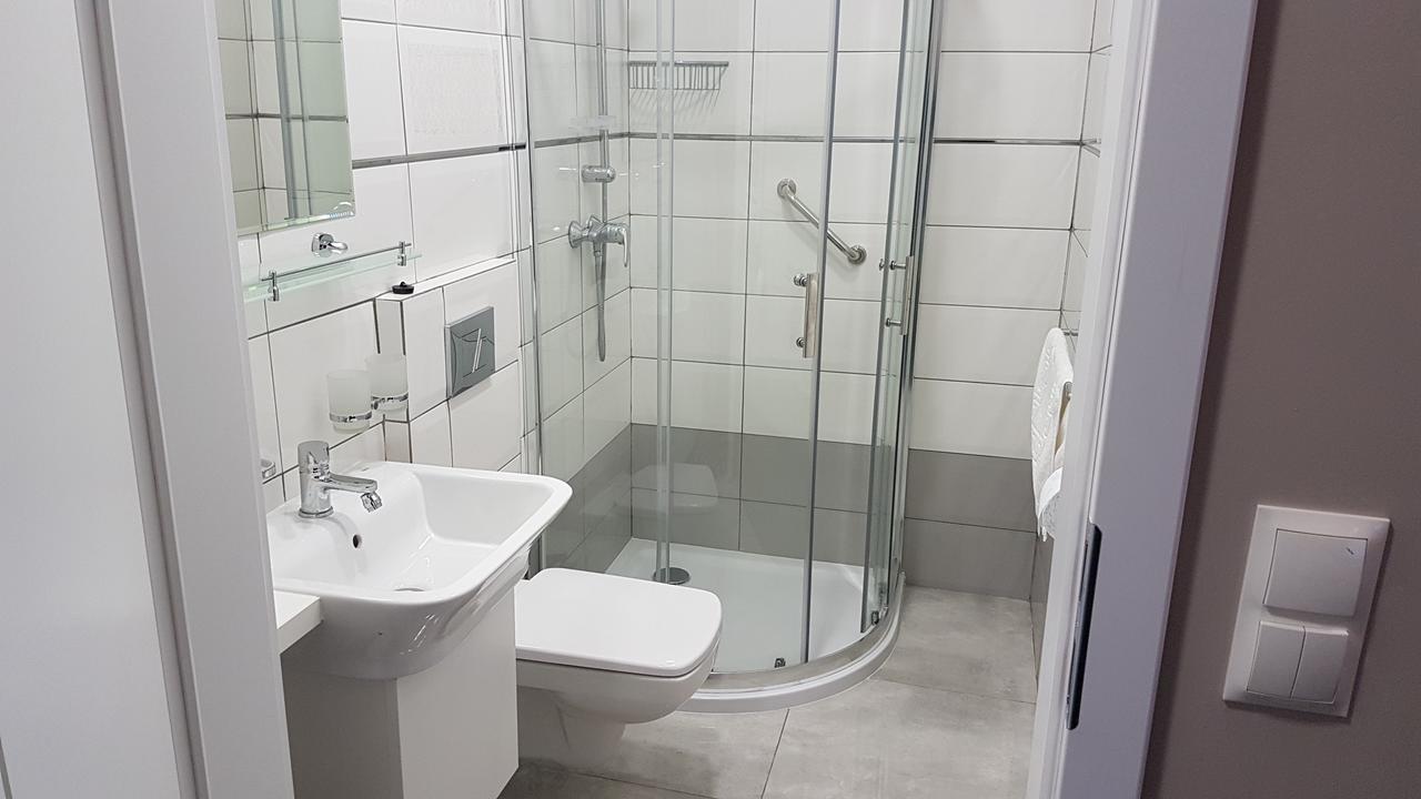 Hotel Gutland Wysokie Mazowieckie エクステリア 写真